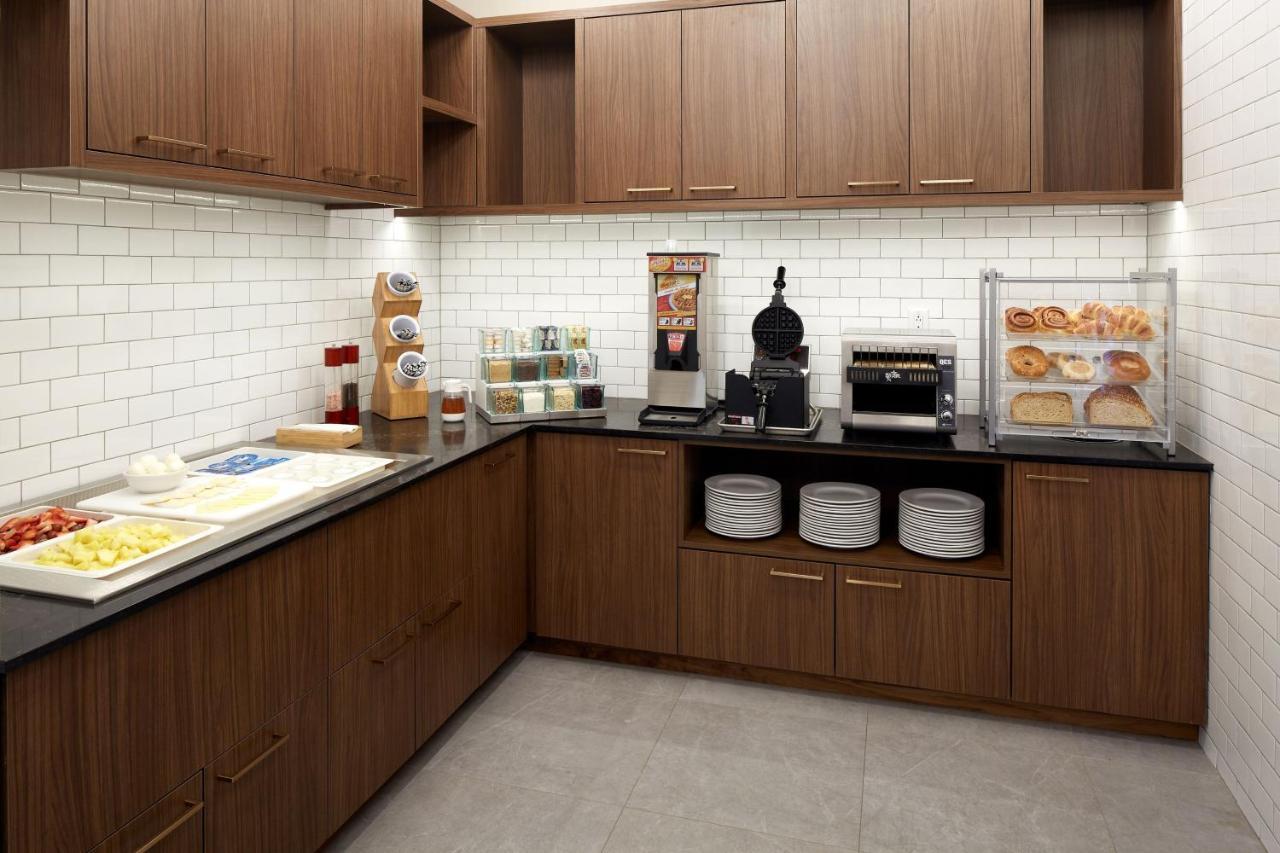 Residence Inn Montreal Midtown מראה חיצוני תמונה