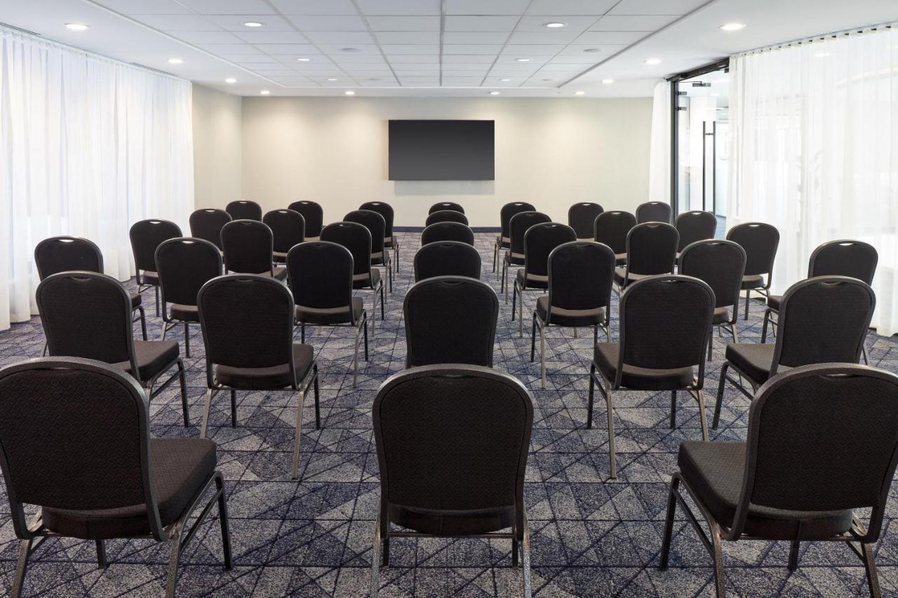 Residence Inn Montreal Midtown מראה חיצוני תמונה