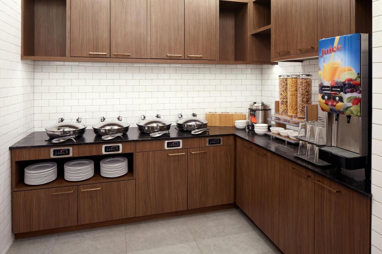 Residence Inn Montreal Midtown מראה חיצוני תמונה